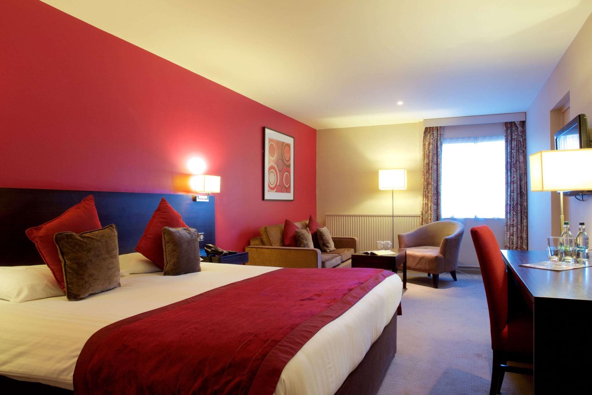 Aberdeen Airport Dyce Hotel, Sure Hotel Collection By BW Exterior photo