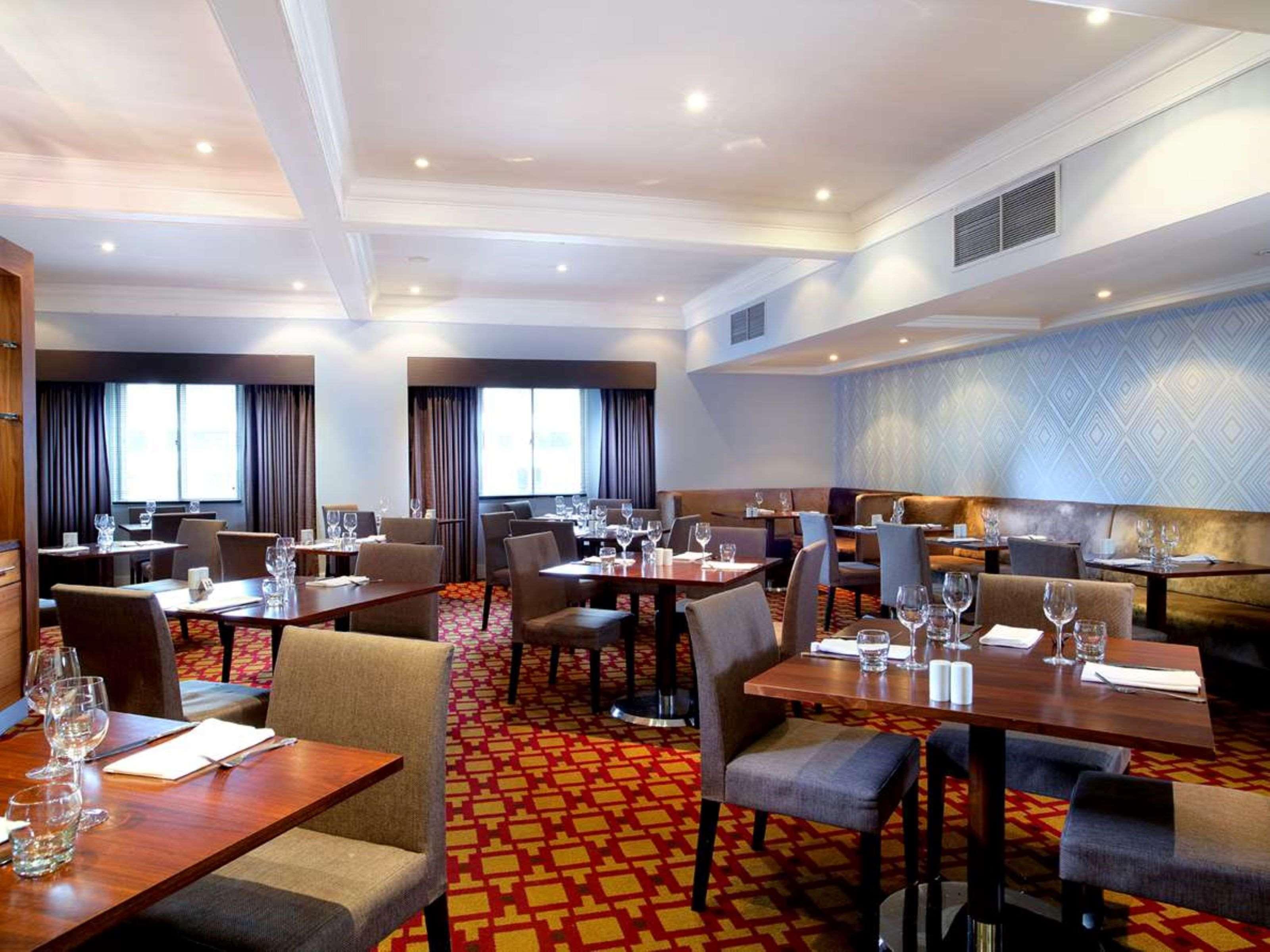 Aberdeen Airport Dyce Hotel, Sure Hotel Collection By BW Exterior photo