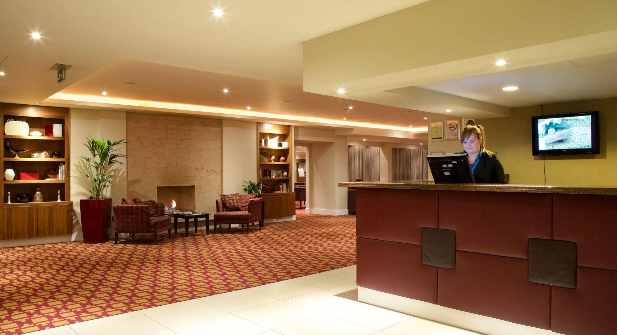 Aberdeen Airport Dyce Hotel, Sure Hotel Collection By BW Exterior photo